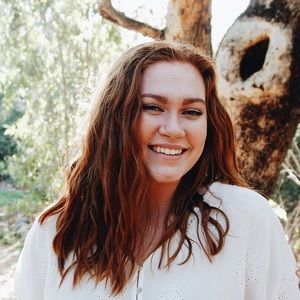 Meet your Posher, Bex